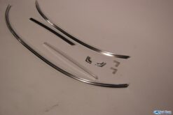Sierlijsten set voorruit SL v.nr. 1076710000 repro