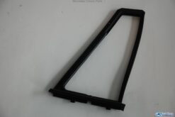 3-hoeks raamrubber links v.nr. 1117255324 repro