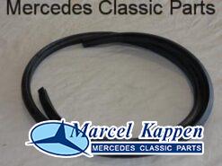 Rubber softtop achterzijde v.nr. 1077710098