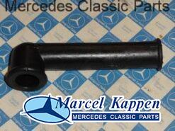 Ontluchtingsslang op kleppendeksel lengte 11,5cm 4 en 6 cilinder motoren v.nr. 1210940291