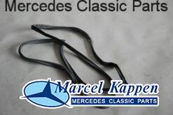 Deurrubber links achter origineel W109 v.nr. 1097300578