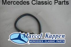 Rubber voorzijde hardtop v.nr. 1216900098