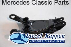 Onderste draagarm links gestraald en nieuw gecoat alle 300 vanaf chassisnummer 000457 v.nr. 1093300207
