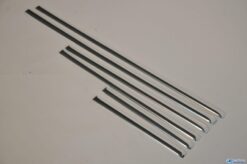 Set sierlijsten onder op portieren en voorschermen W105 219 v.nr. 180720219
