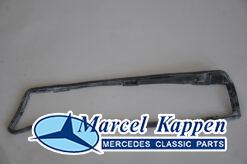 Achterlicht unit rubber links v.nr. 1168260158 repro