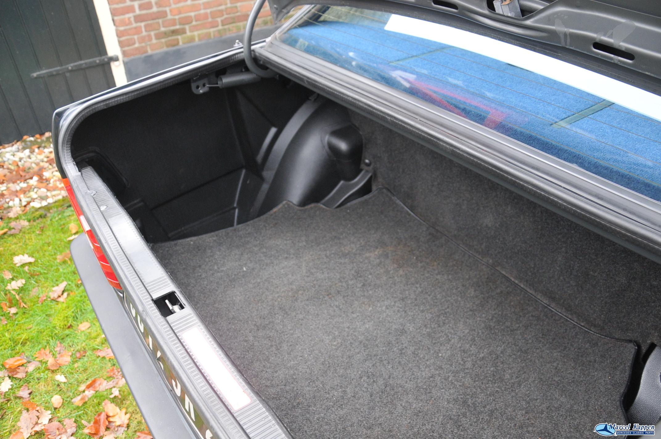 Mercedes 190 diesel, 1985, 153.000 Km - Afbeelding 29
