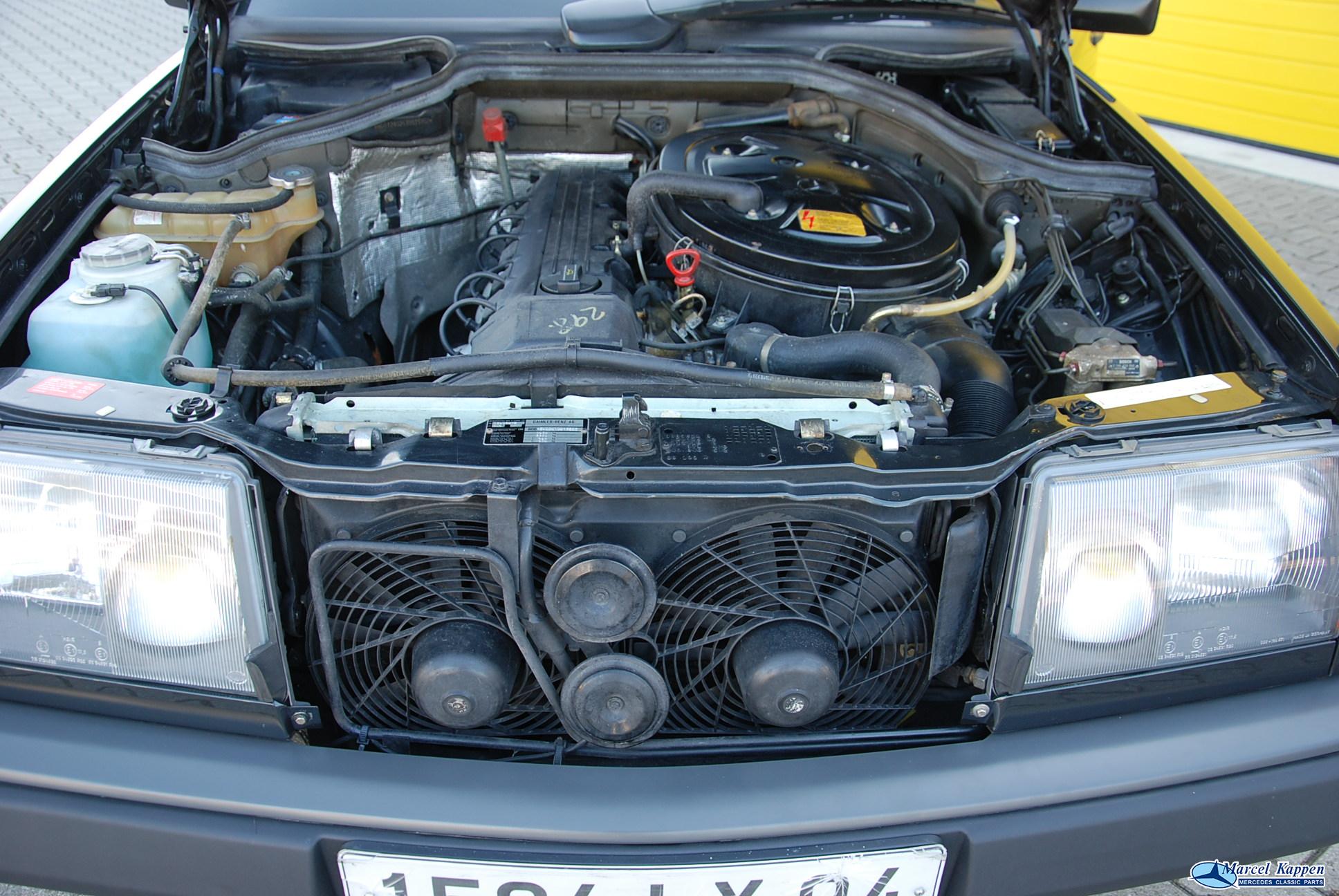Mercedes 260E, 1989, 60.700 km - Afbeelding 18